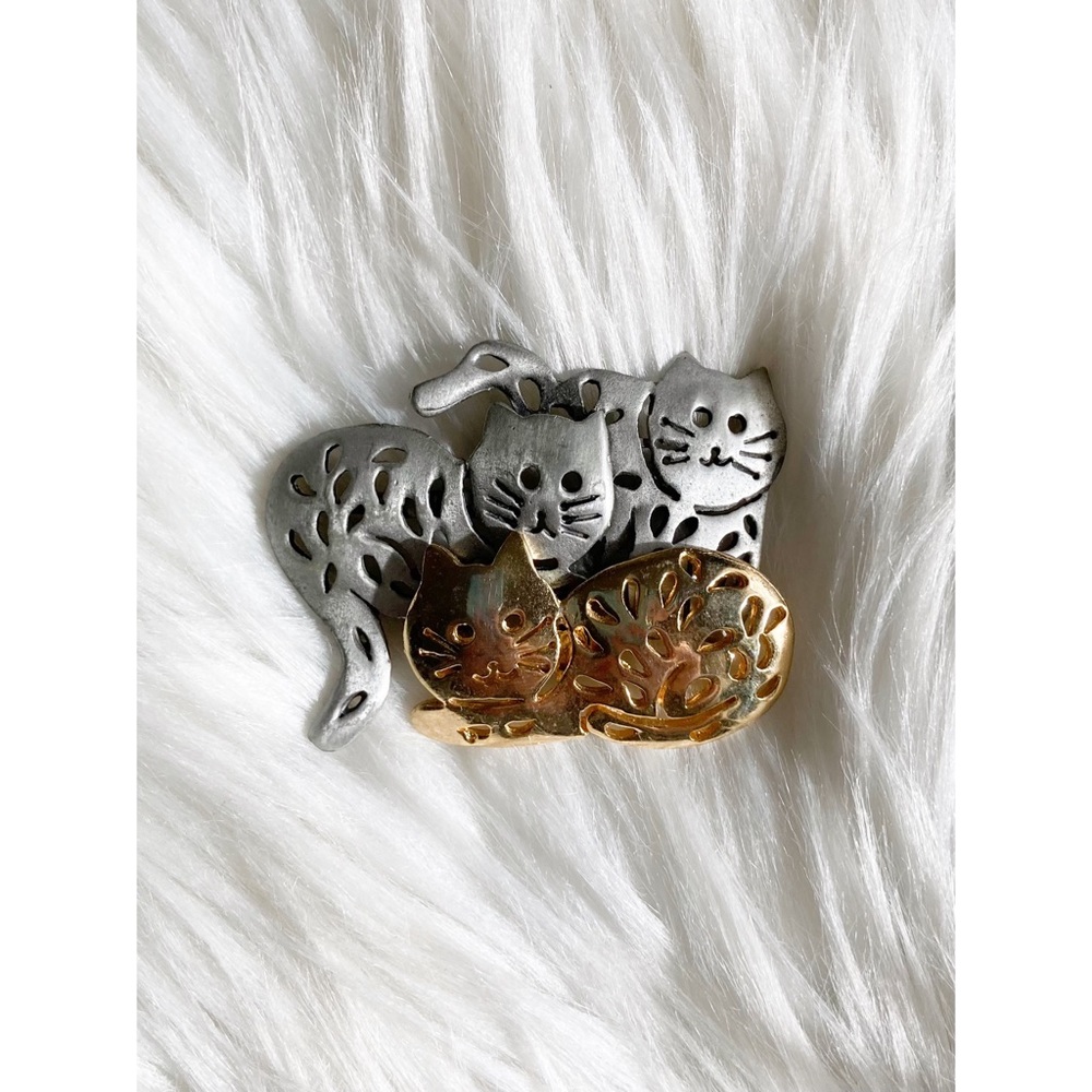 Vintage Cat Brooch by Ultra Craft Mixed Metal Cat Pin 80s Brooch - Picture 3 of 6